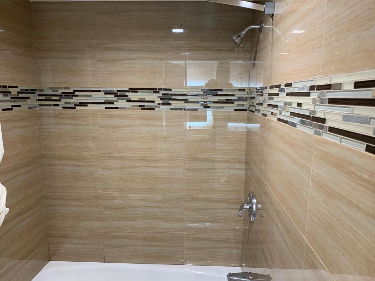 Walnut Inn & Suites West Covina Kültér fotó