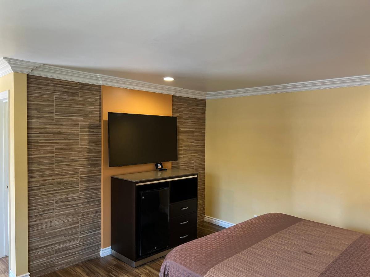 Walnut Inn & Suites West Covina Kültér fotó