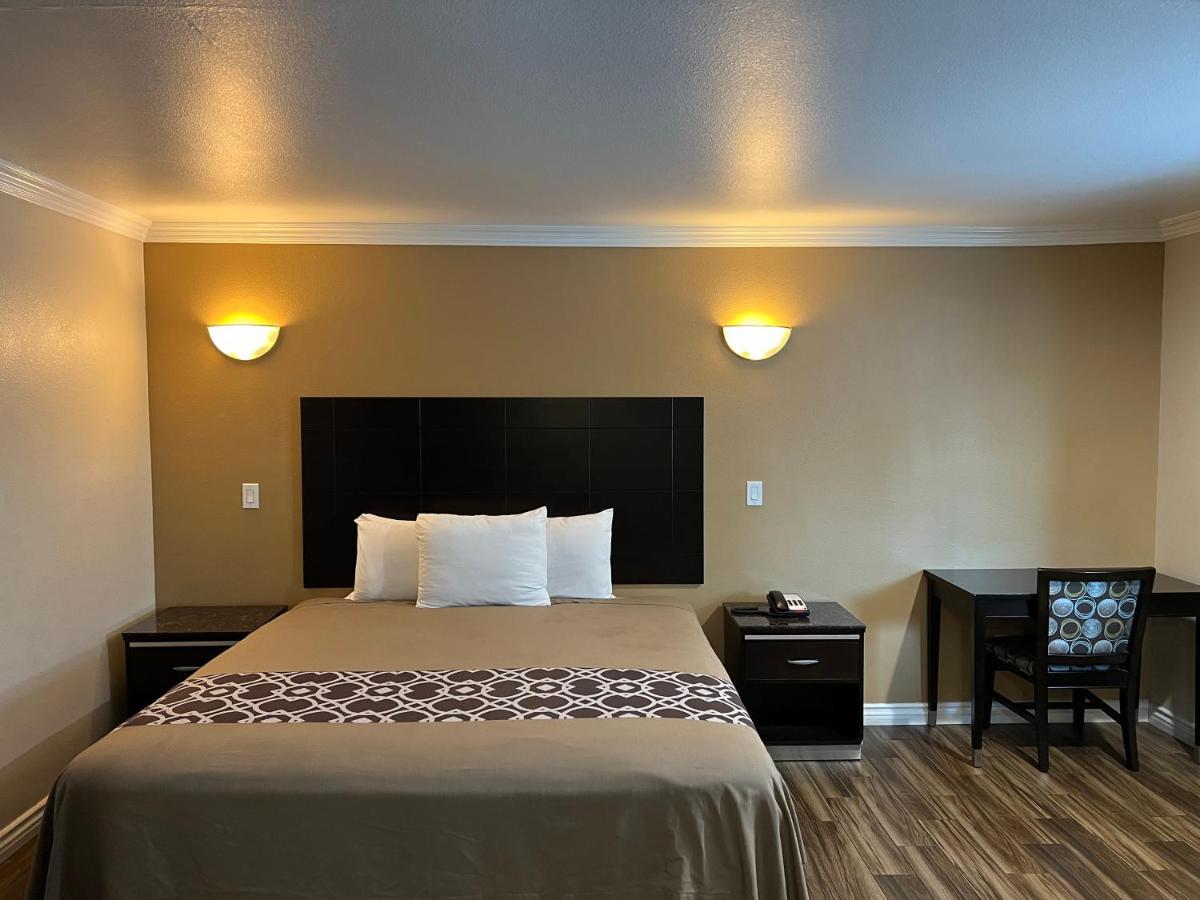 Walnut Inn & Suites West Covina Kültér fotó