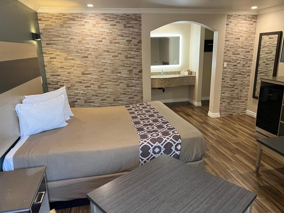 Walnut Inn & Suites West Covina Kültér fotó