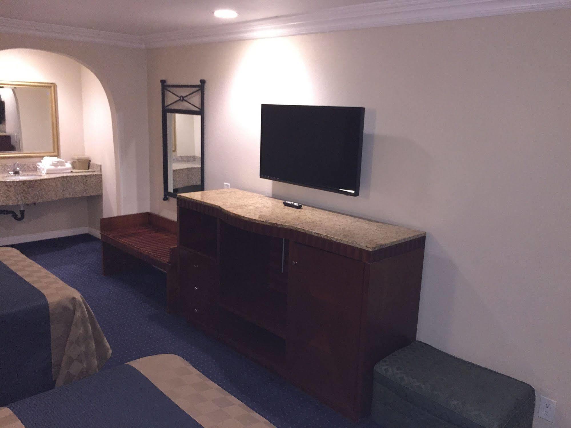 Walnut Inn & Suites West Covina Kültér fotó
