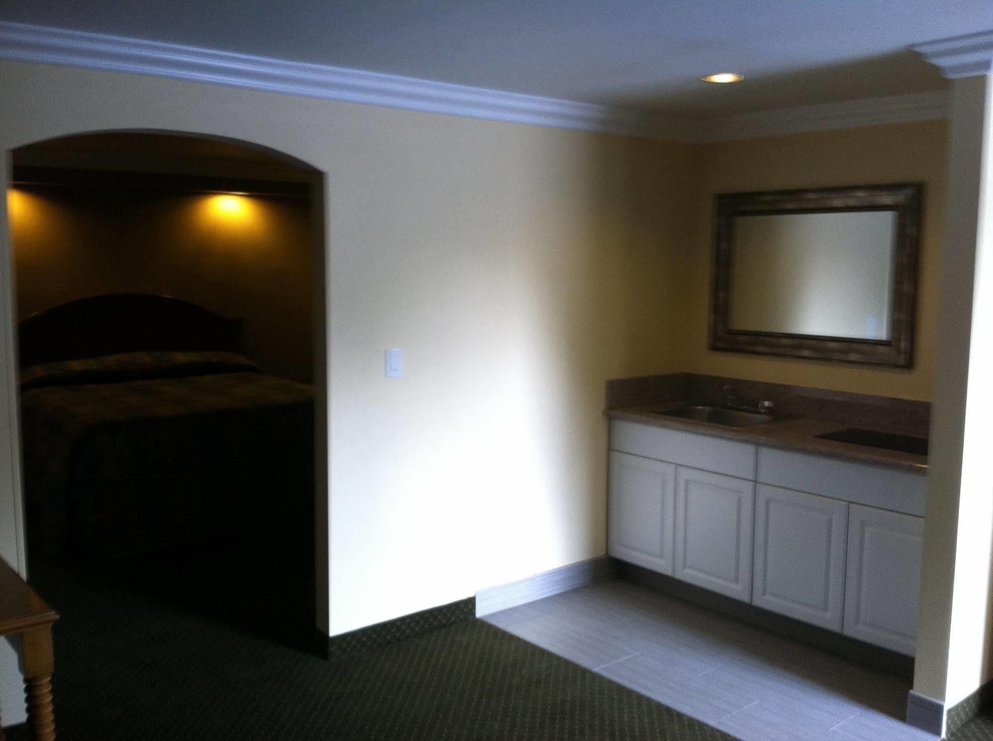 Walnut Inn & Suites West Covina Kültér fotó
